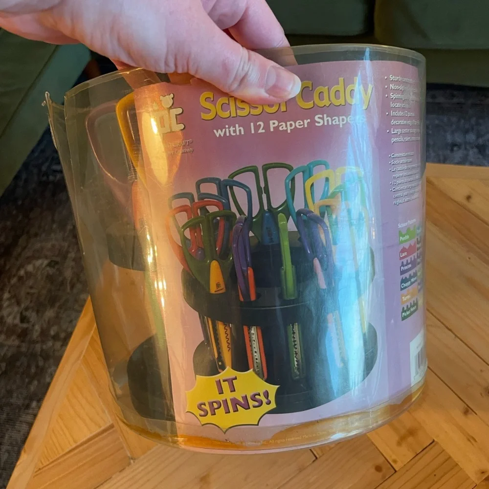Spinning Craft Scissor Caddy